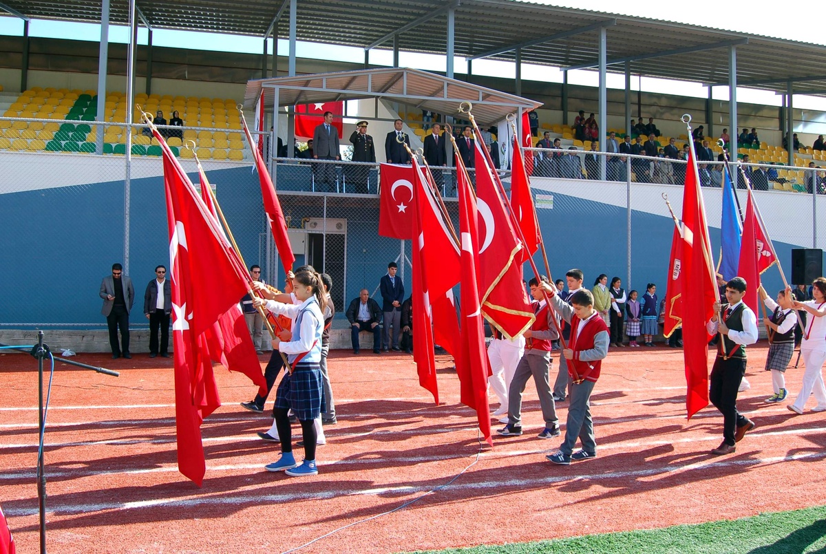 Gölbaşı\'nda Cumhuriyet Bayramı Coşkuyla Kutlandı