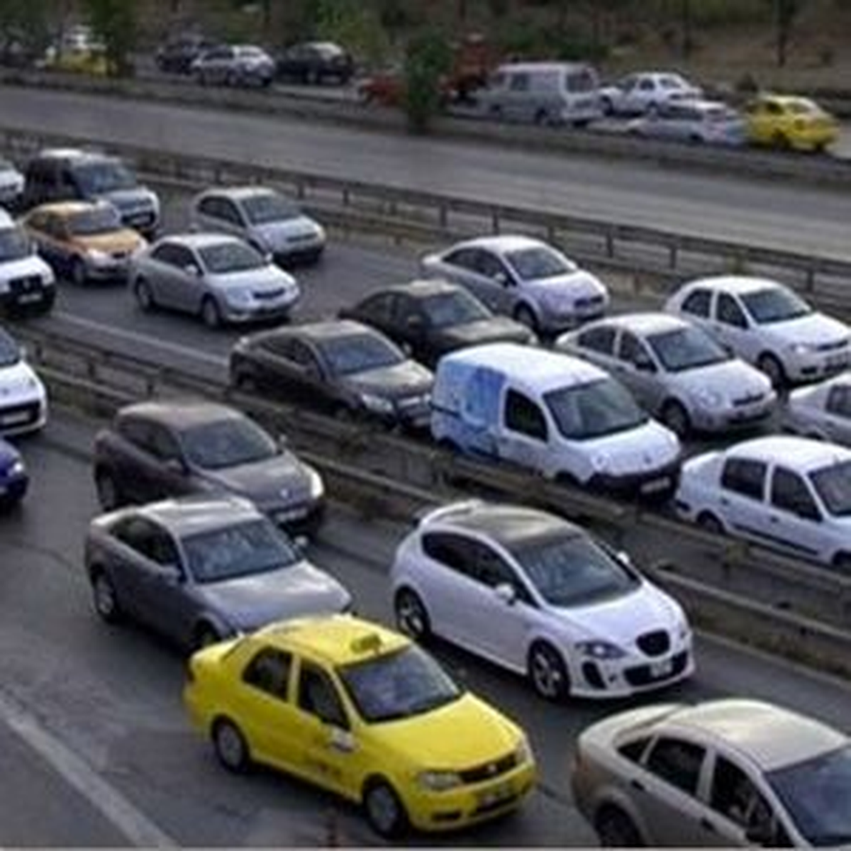 İstanbul\'da Bazı Yollar Trafiğe Kapatılacak