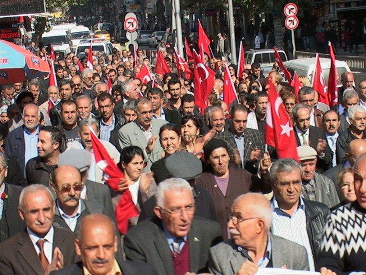 Malatya\'da Cumhuriyet Yürüyüşü