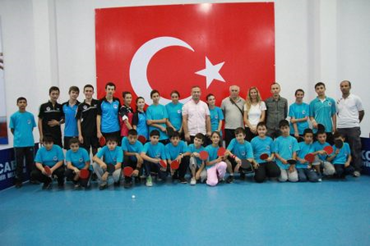 Masa Tenisçiler, Ortak Kampta Buluştu