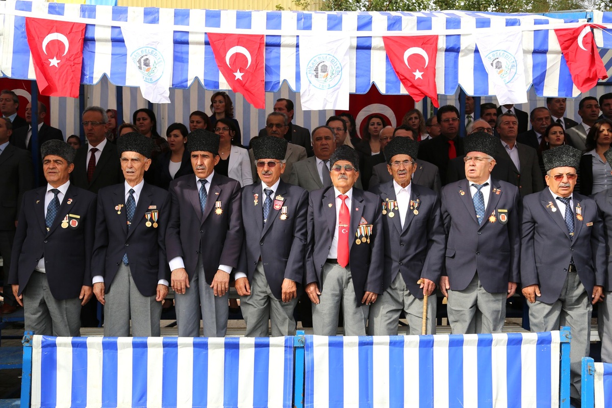 Milas\'ta Cumhuriyet Coşkusu