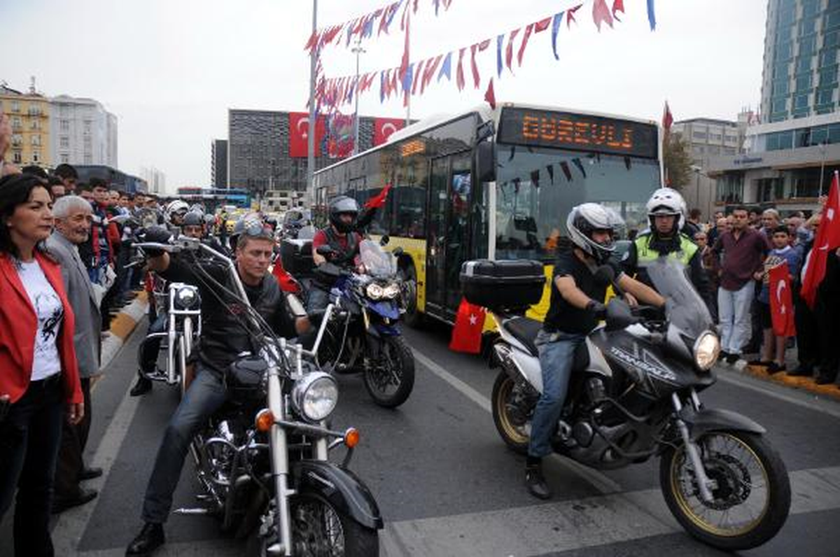 Motor Tutkunlarının Cumhuriyet Coşkusu