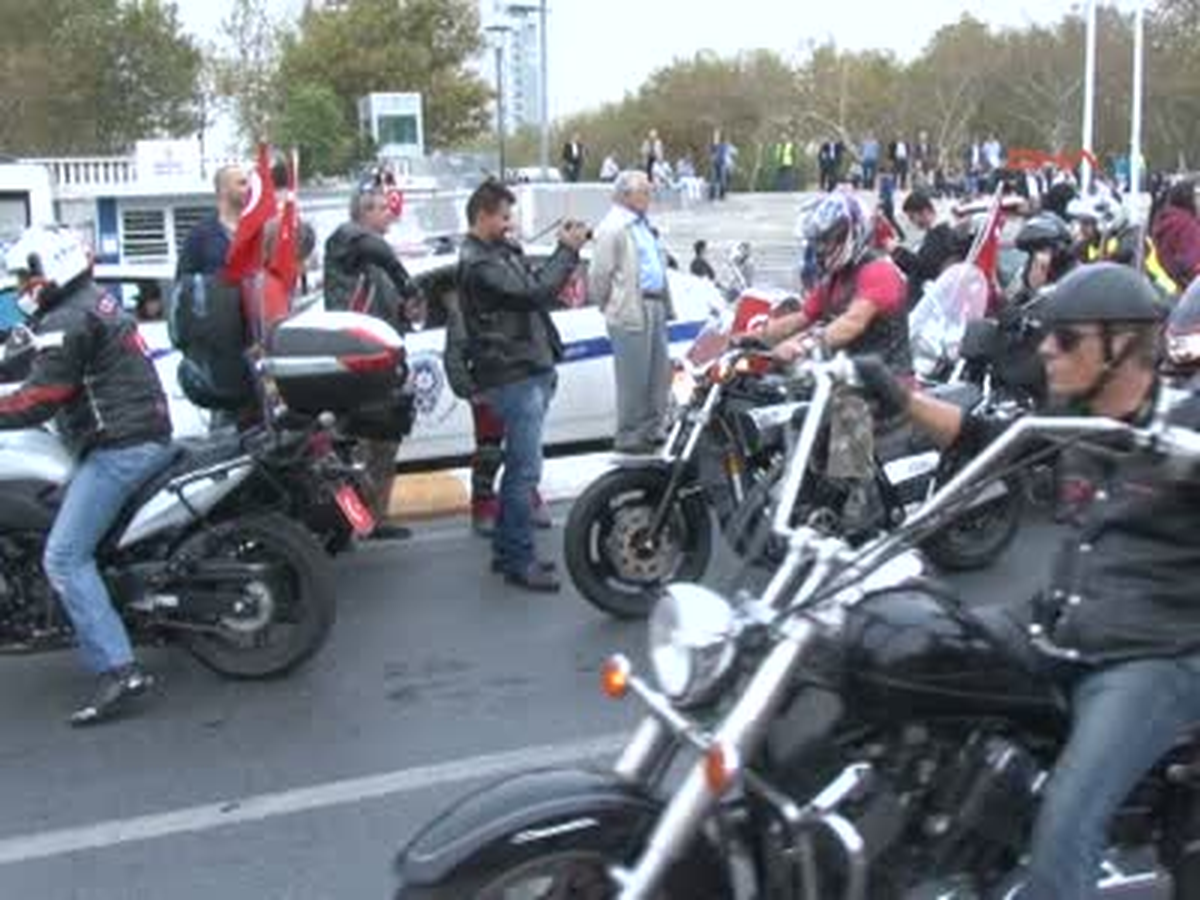 Motosiklet Sürücülerinin Cumhuriyet Coşkusu