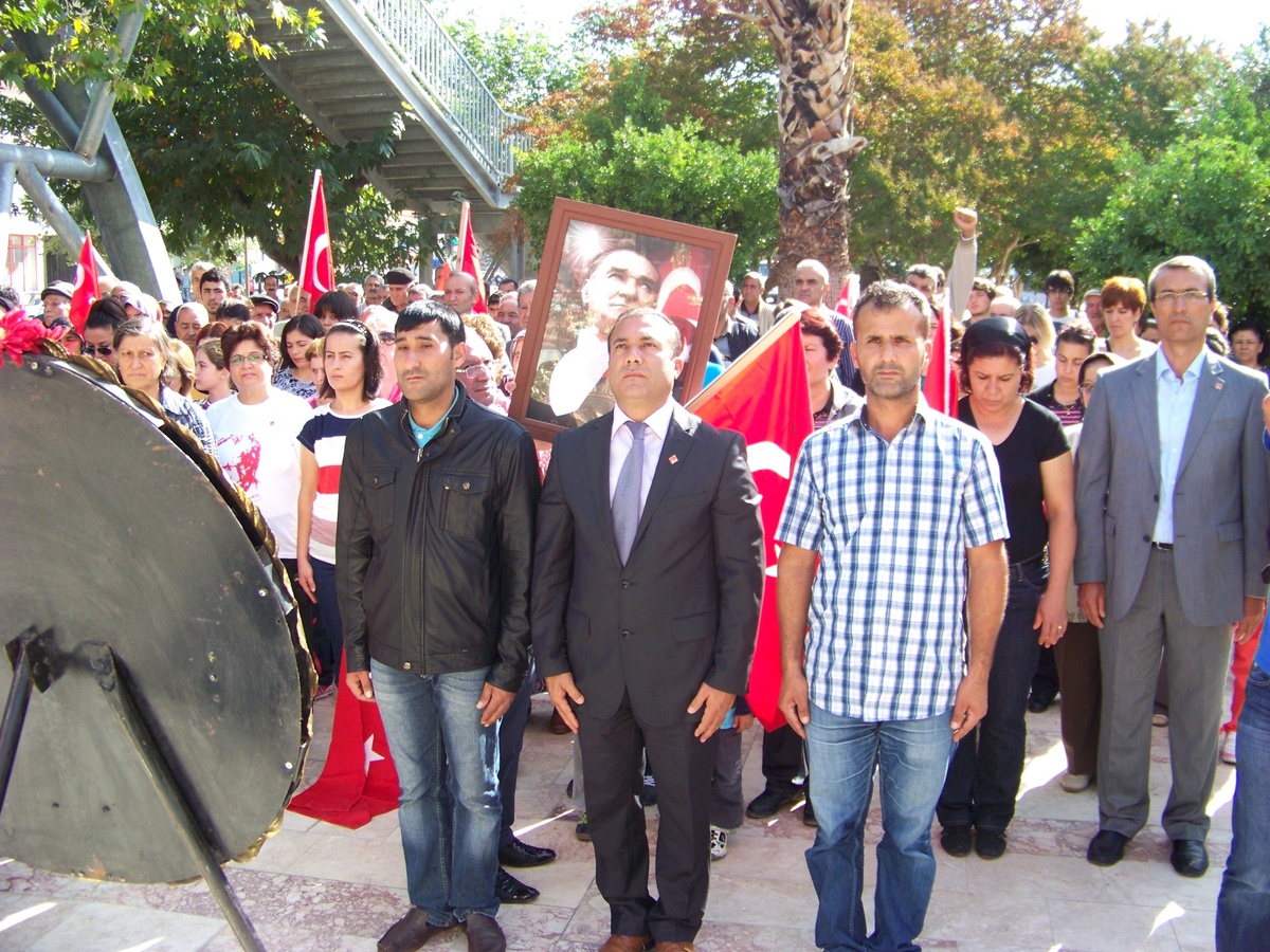 Mut\'ta CHP\'nin Cumhuriyet Yürüyüşü