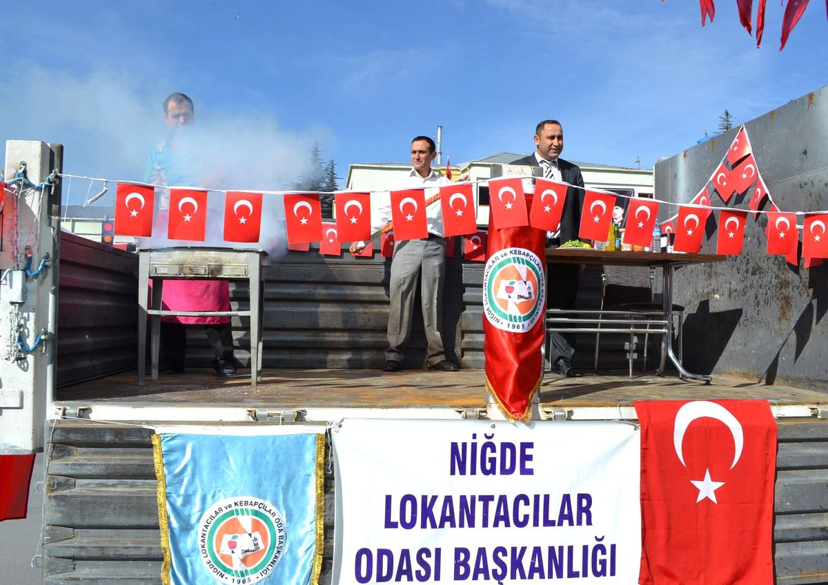 Niğde\'de "Cumhuriyet Mangalı"