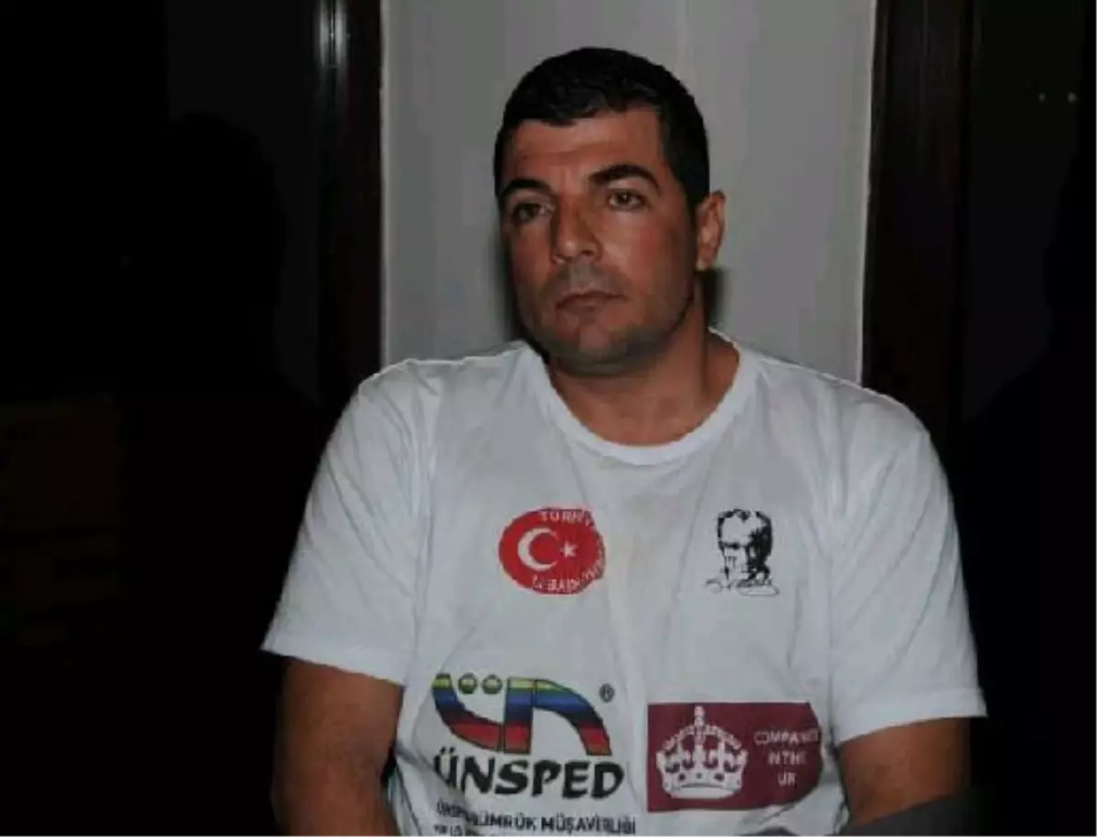 Rekortmen Yüzücüye Fırtına Engeli