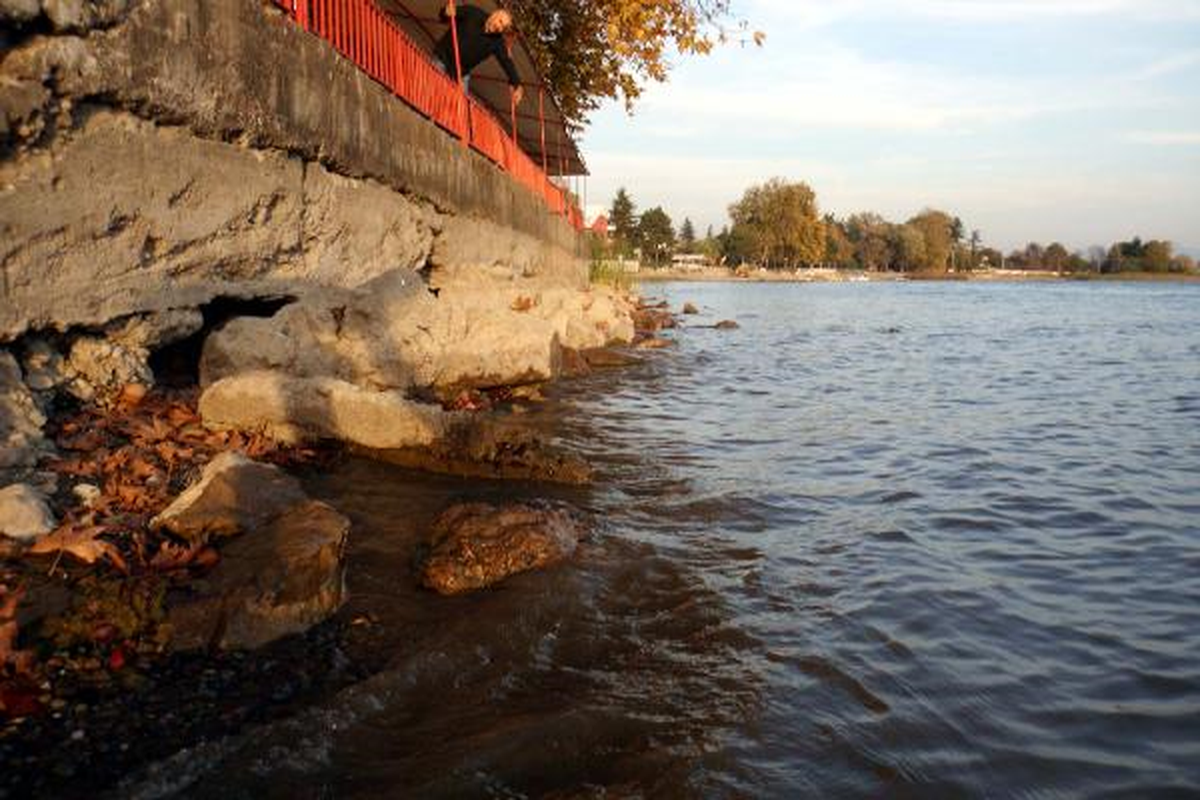 Sapanca Gölü\'nde Su Seviyesi 1 Metre Düştü