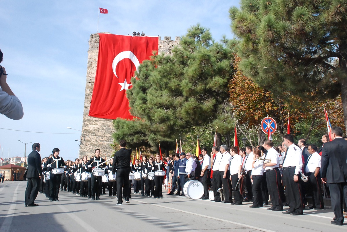 Sinop\'ta Cumhuriyet Bayramı Coşkusu