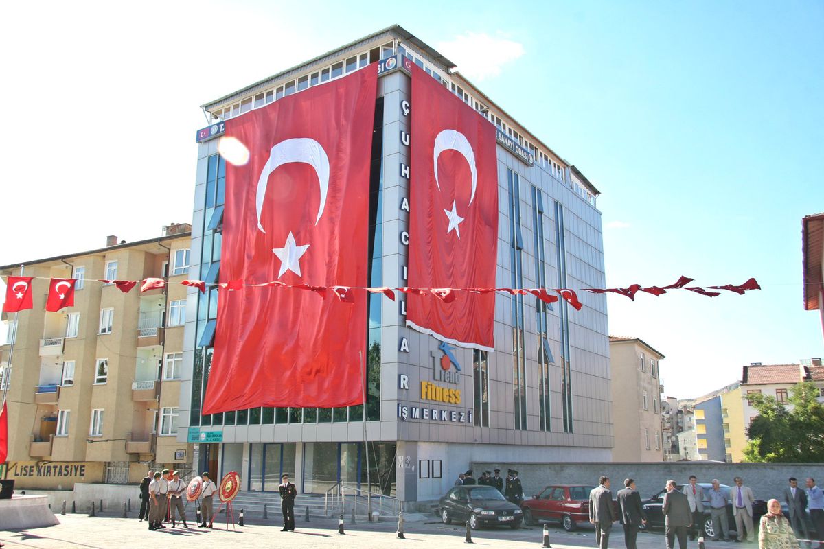 Sungurlu Ticaret Odası\'ndan Dev Bayrak