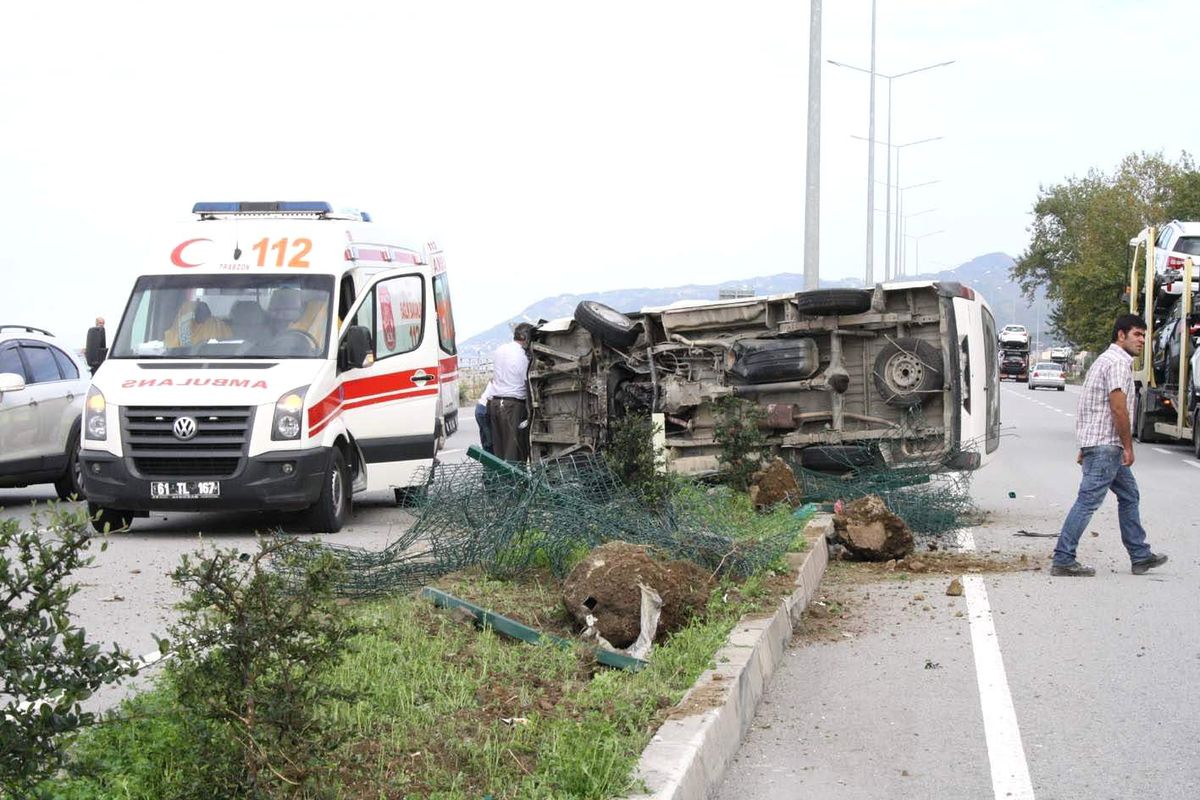 Trabzon\'da Trafik Kazası: 1 Yaralı