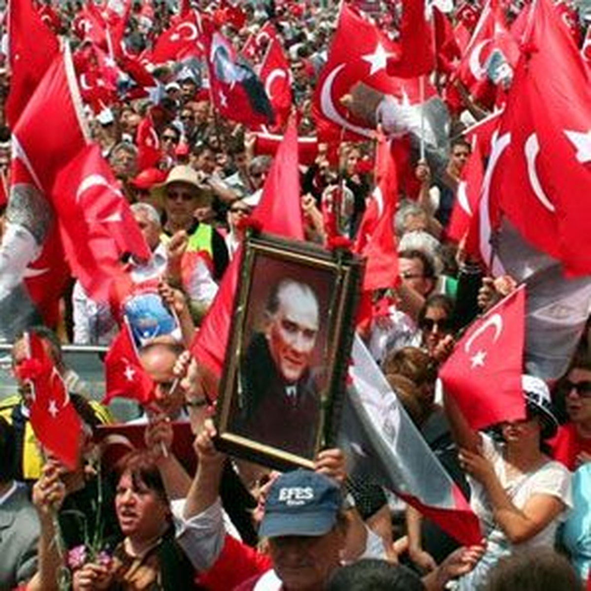 Ulus\'taki 1.meclis Önünde Düzenlenen Cumhuriyet Bayramı Etkinliği )