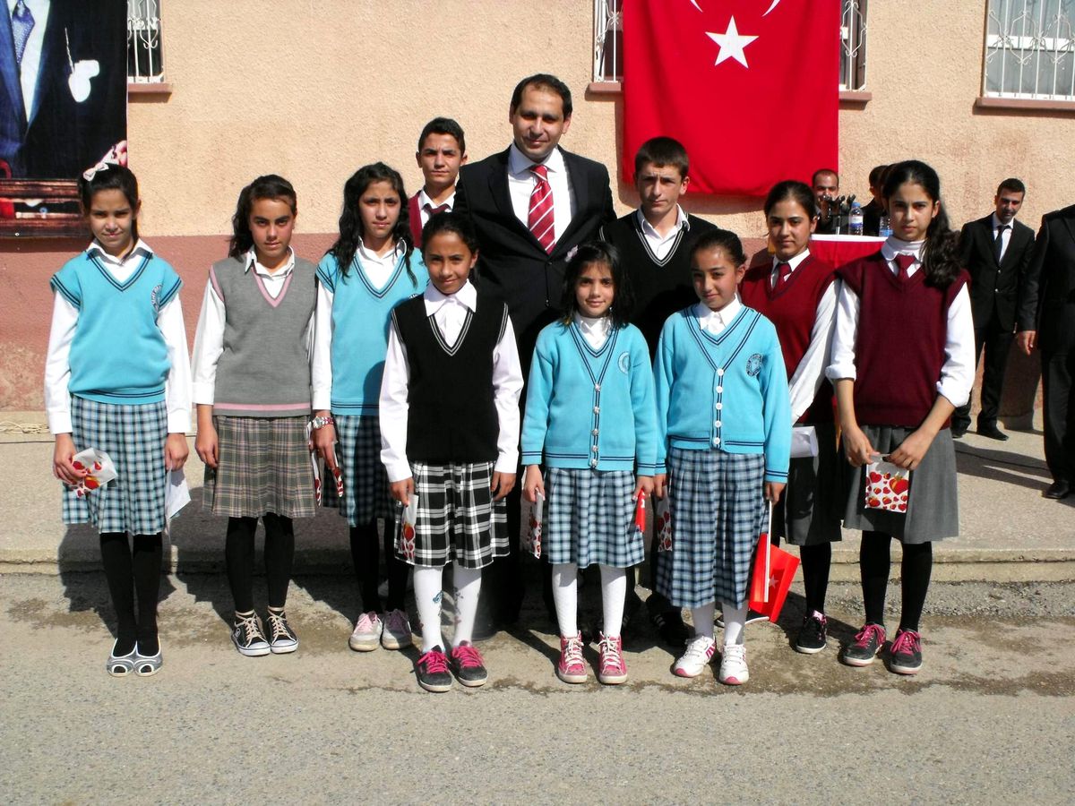 Yavuzeli İlçesinde 29 Ekim Cumhuriyet Bayramı Coşkusu