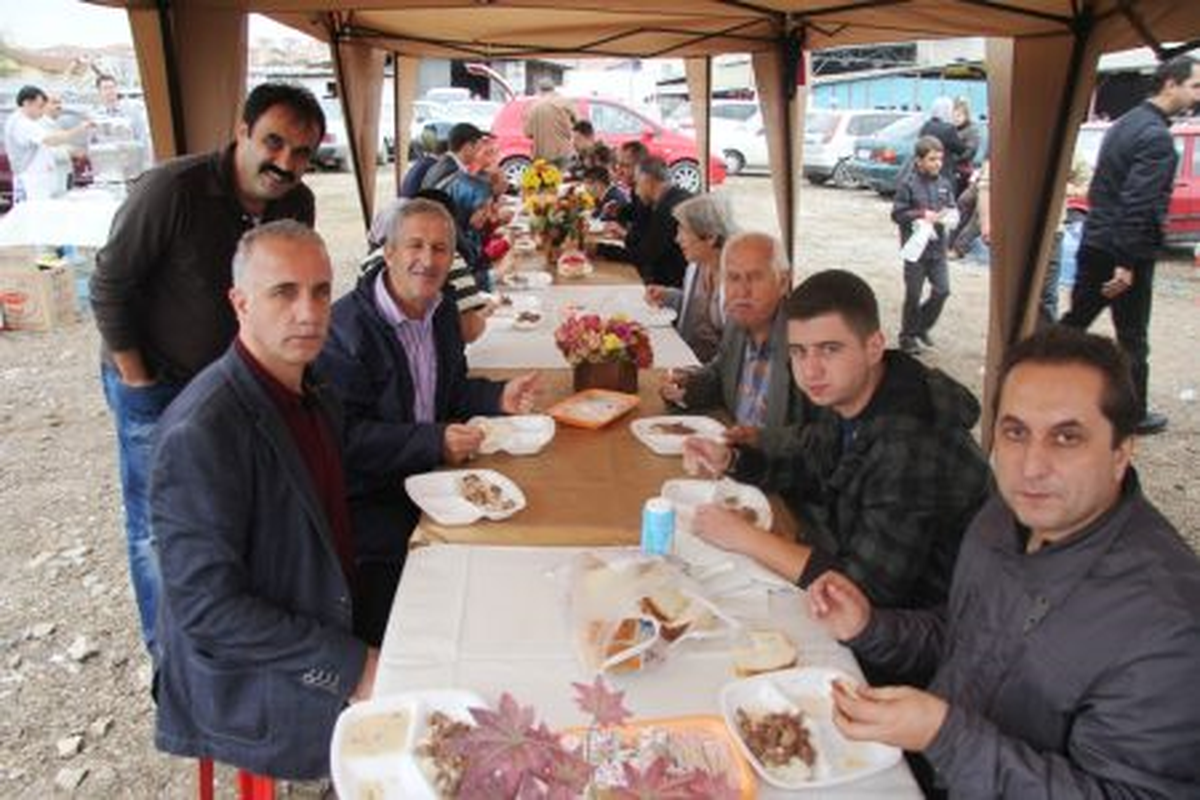 YÖÇEYDER; Vekaletle 14 Dana Kurban Etti