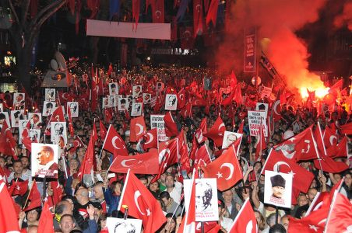 Kadıköy\'de Bir Milyon Kişi Yürüdü