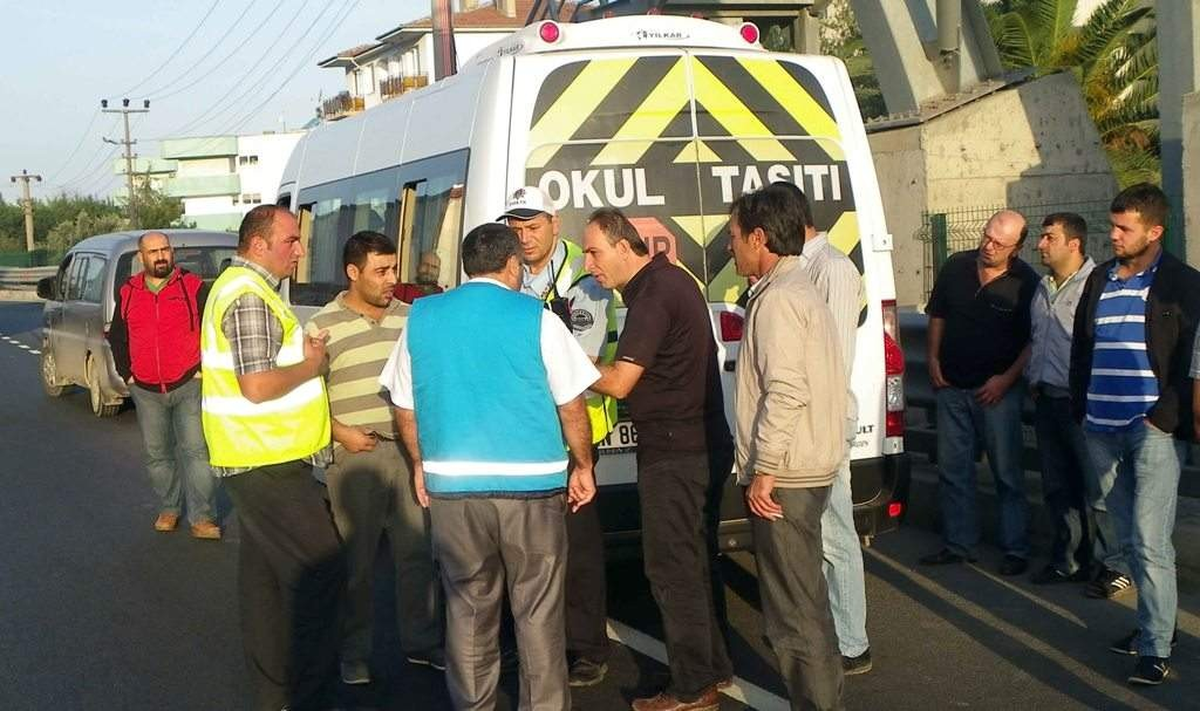 Kocaeli\'de Korsan Servise Geçit Yok