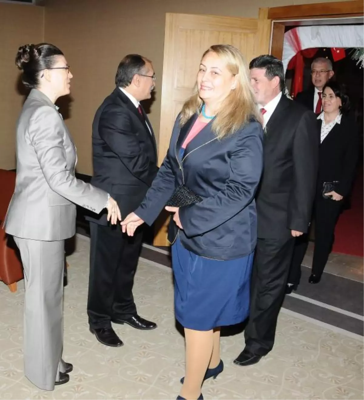 Nevşehir\'de Cumhuriyet Resepsiyonu