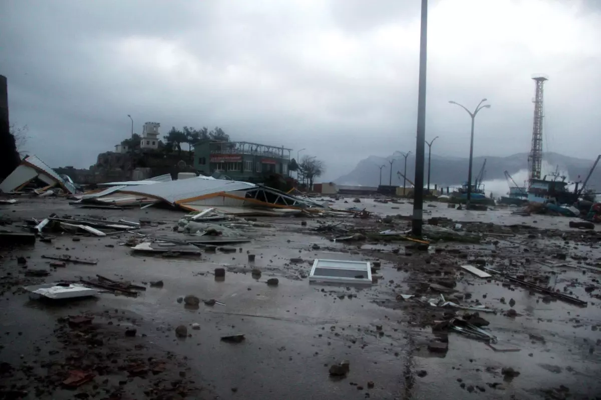 Sandy Kasırgası Seferleri İptal Ettirdi