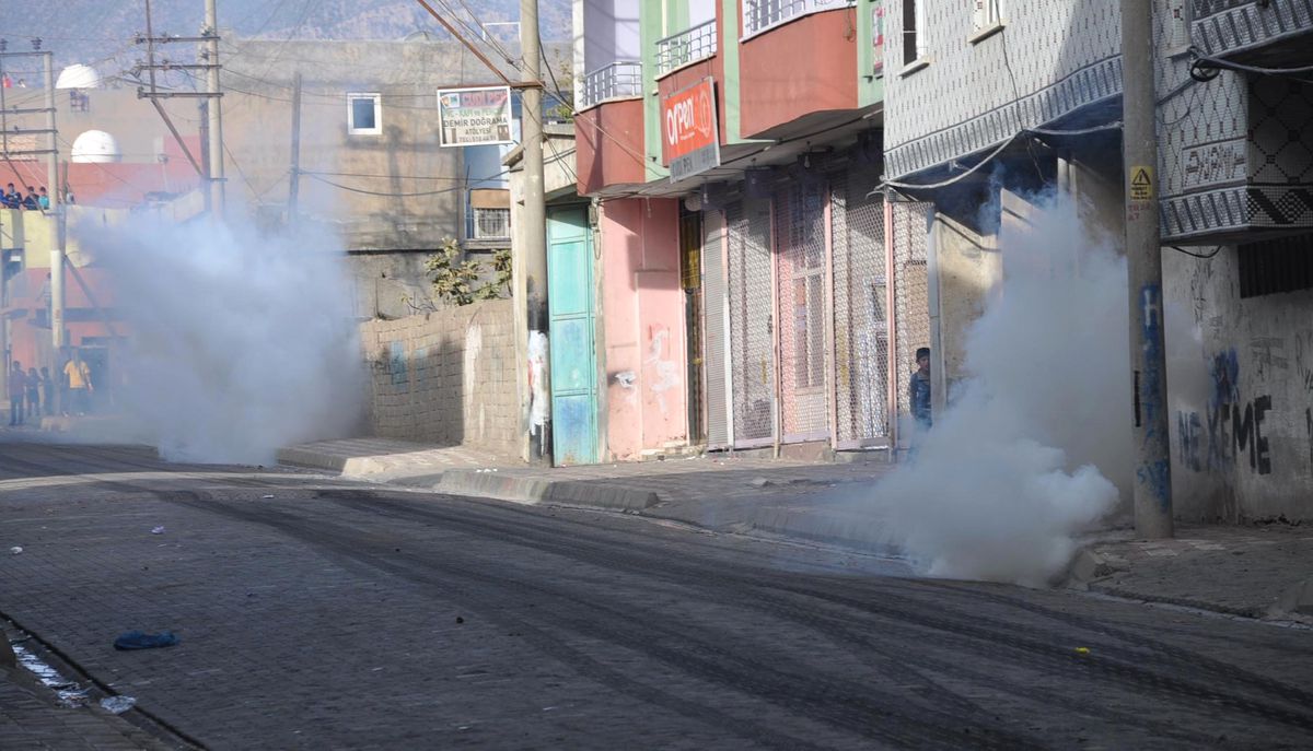 Silopi\'de Göstericilere Polis Müdahalesi