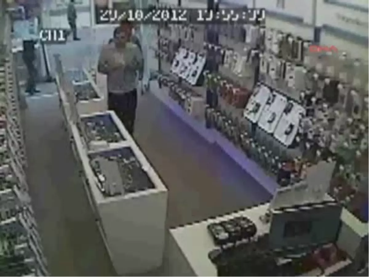 Telefon Hırsızlarına Polisten Suçüstü