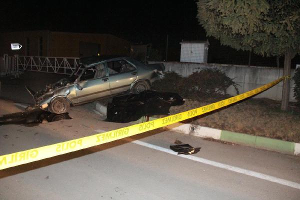 25 Yaşındaki Sürücü Aşırı Hız Kurbanı Oldu