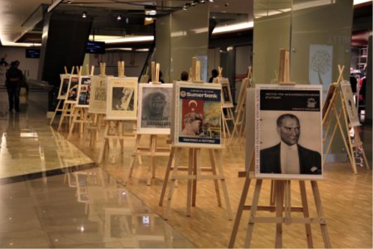 Atatürk Fotoğrafları Sergisi Trump Towers Mall\'da
