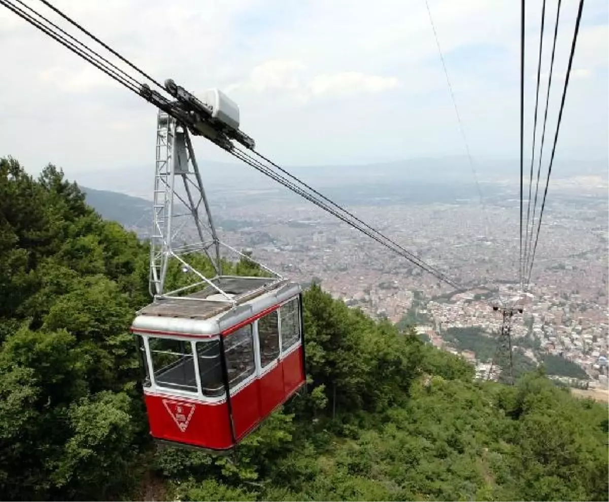 Bursa\'nın Simgesi Teleferik Son Seferini Yaptı