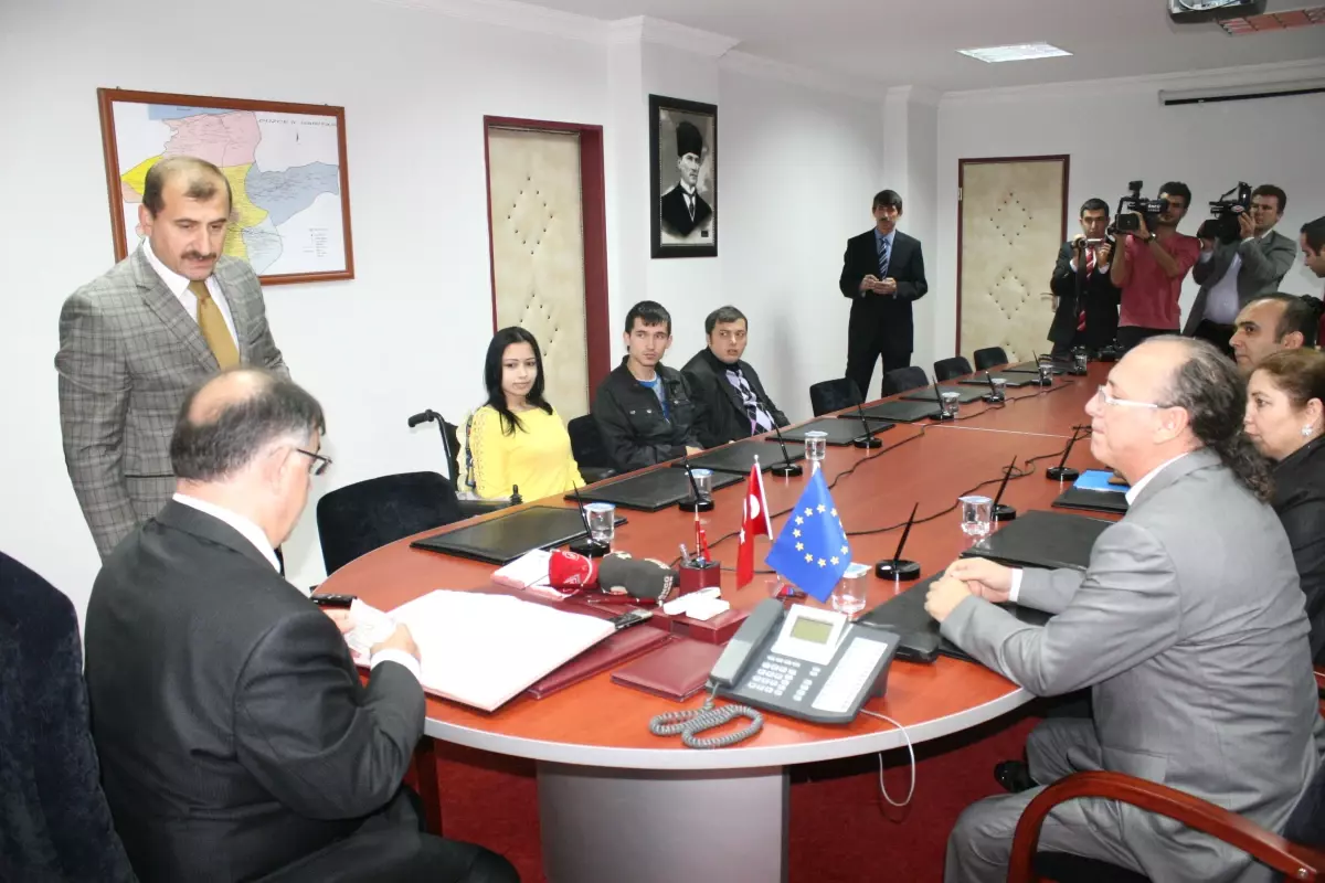 Engelsiz Sanat Projesi'ne İçişleri Bakanlığı'ndan Destek