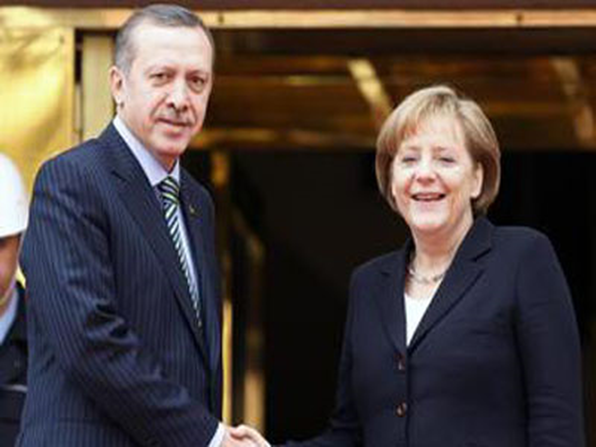 Erdoğan-Merkel Heyetler Arası Görüşmede Bir Araya Geldi