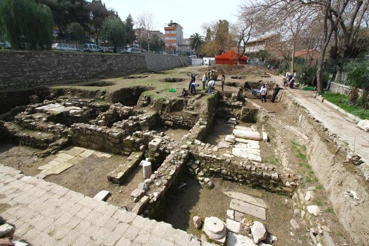İzmir\'in Arkeoparkı İhaleye Çıkıyor