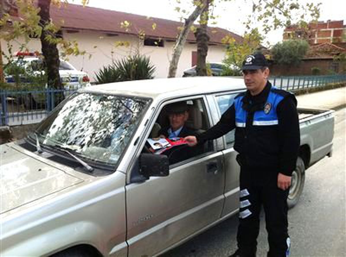 "Kemer Hayata Bağlar, Alkol Öldürür"