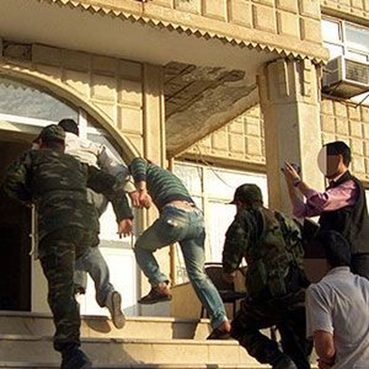 Kilis\'te Suriye Uyruklu PKK\'lı Terörist Teslim Oldu