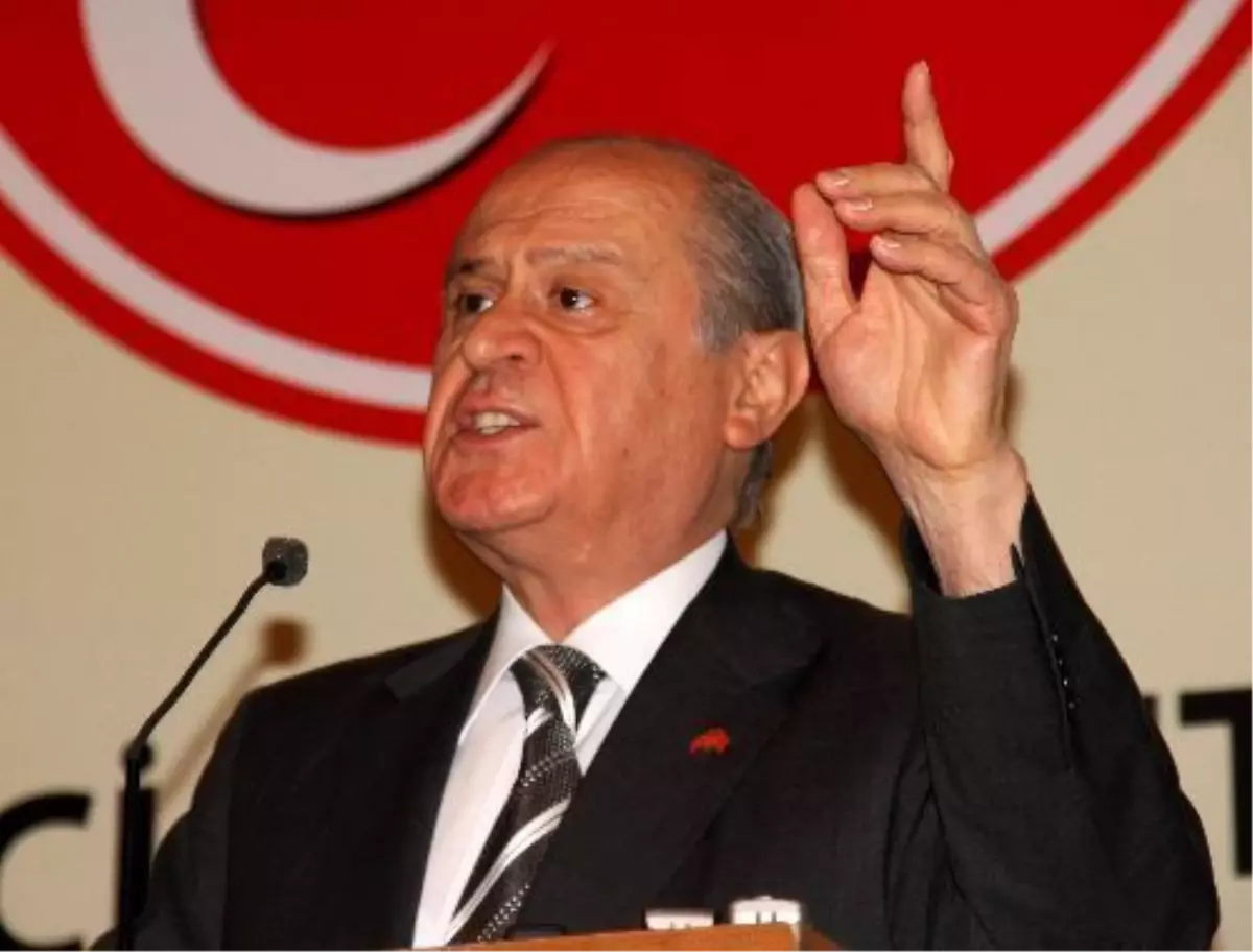 MHP\'li Vekillerden Bahçeli\'ye Destek