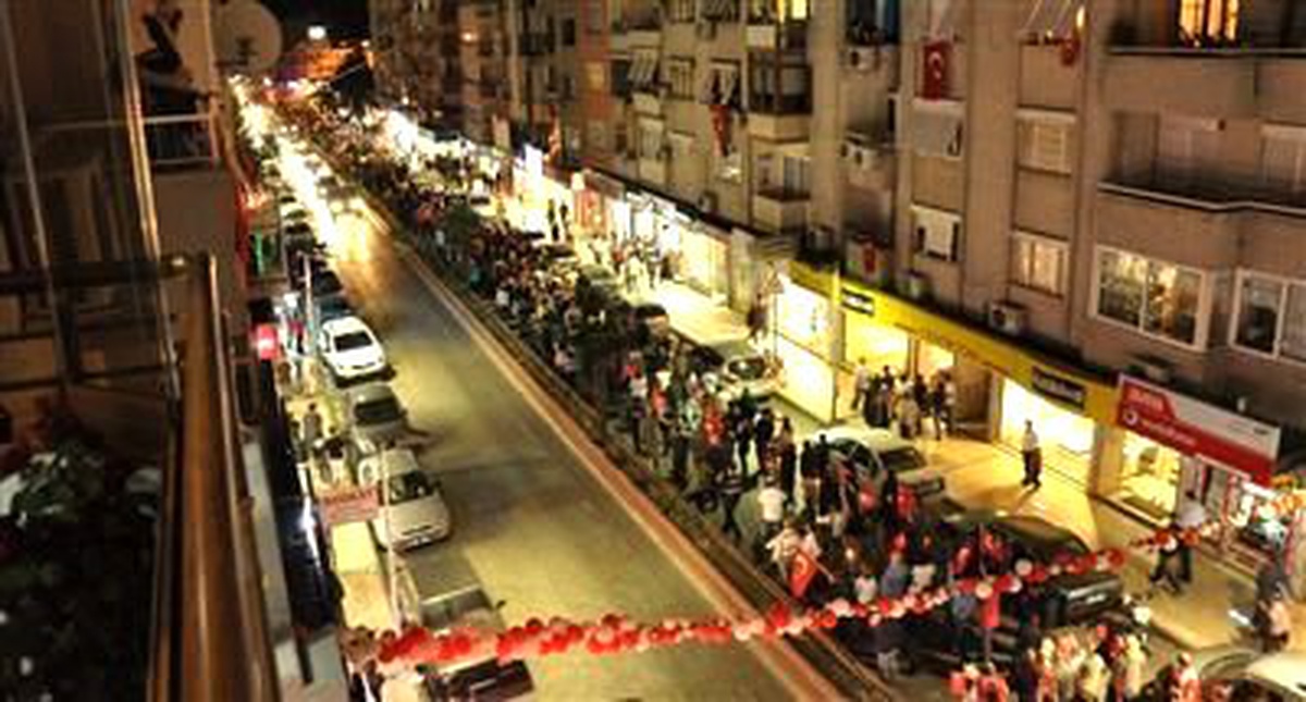 Ödemiş\'te Cumhuriyet Yürüyüşü Gerçekleştirildi