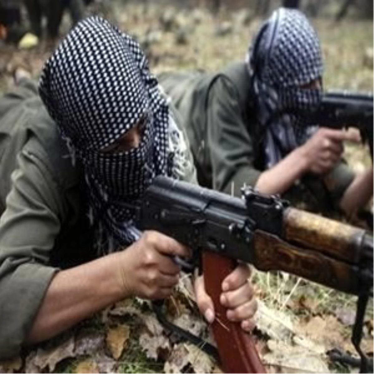 PKK, 1 Öğretmen ve 1 Hizmetliyi Kaçırdı