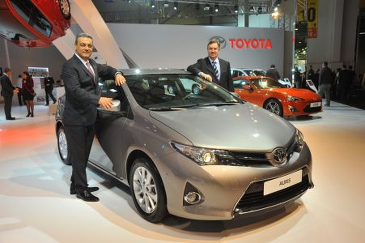 75.Yılında Toyota\'nın Autoshow Teması