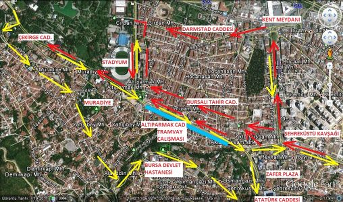 Altıparmak Caddesi\'nde Trafik Düzenlemesi