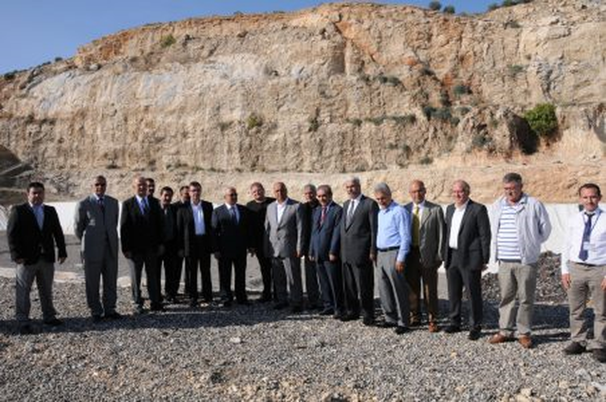 Başkan Kocamaz, Meclis Üyelerine Düzenli Depolama Sahası\'nı Gezdirdi