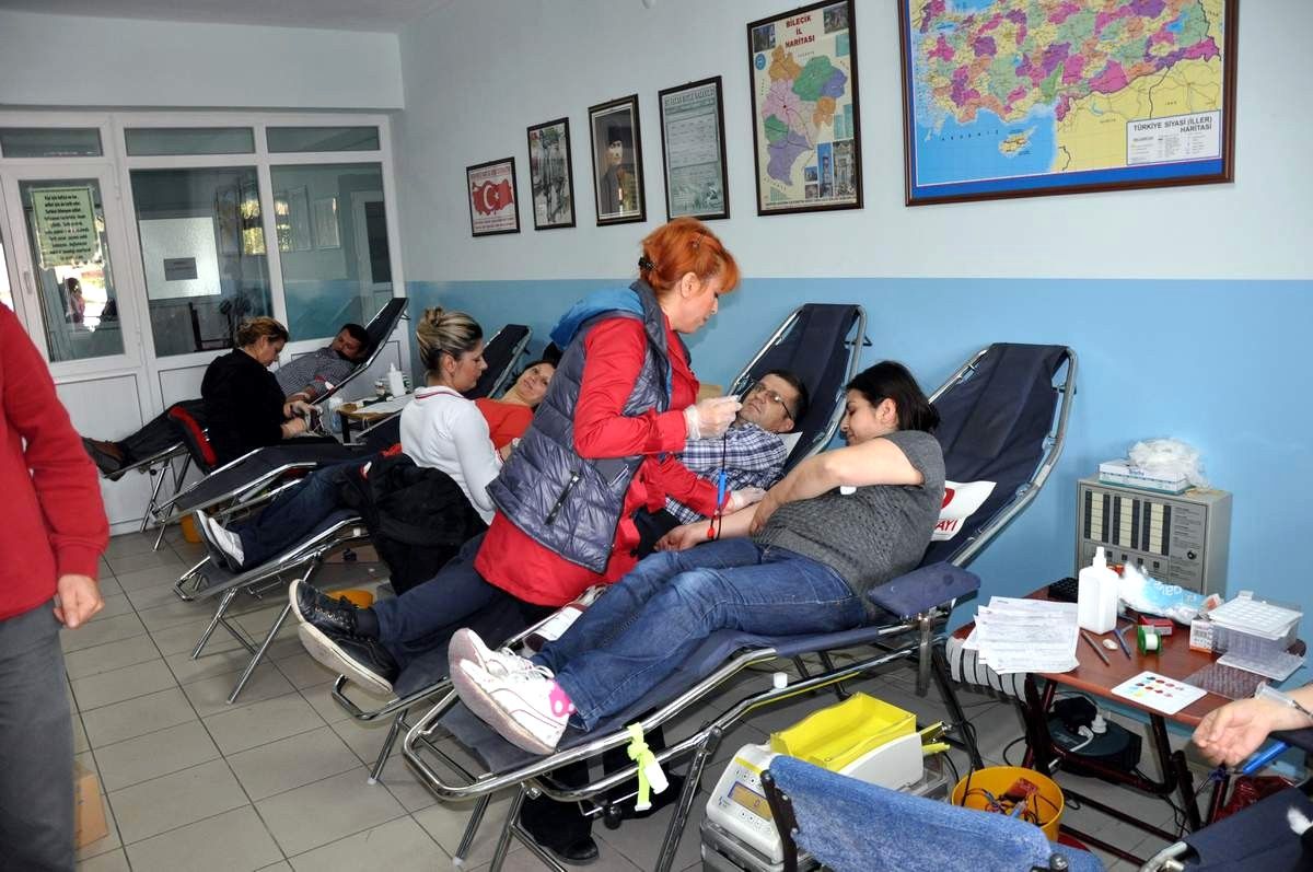 Bozüyük\'te Kan Bağışı Kampanyası