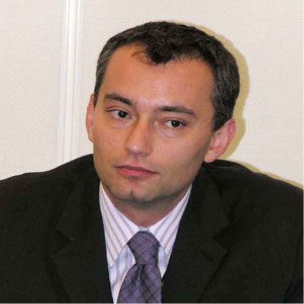 Mladenov Avrupa Komisyonu\'nu Eleştirdi
