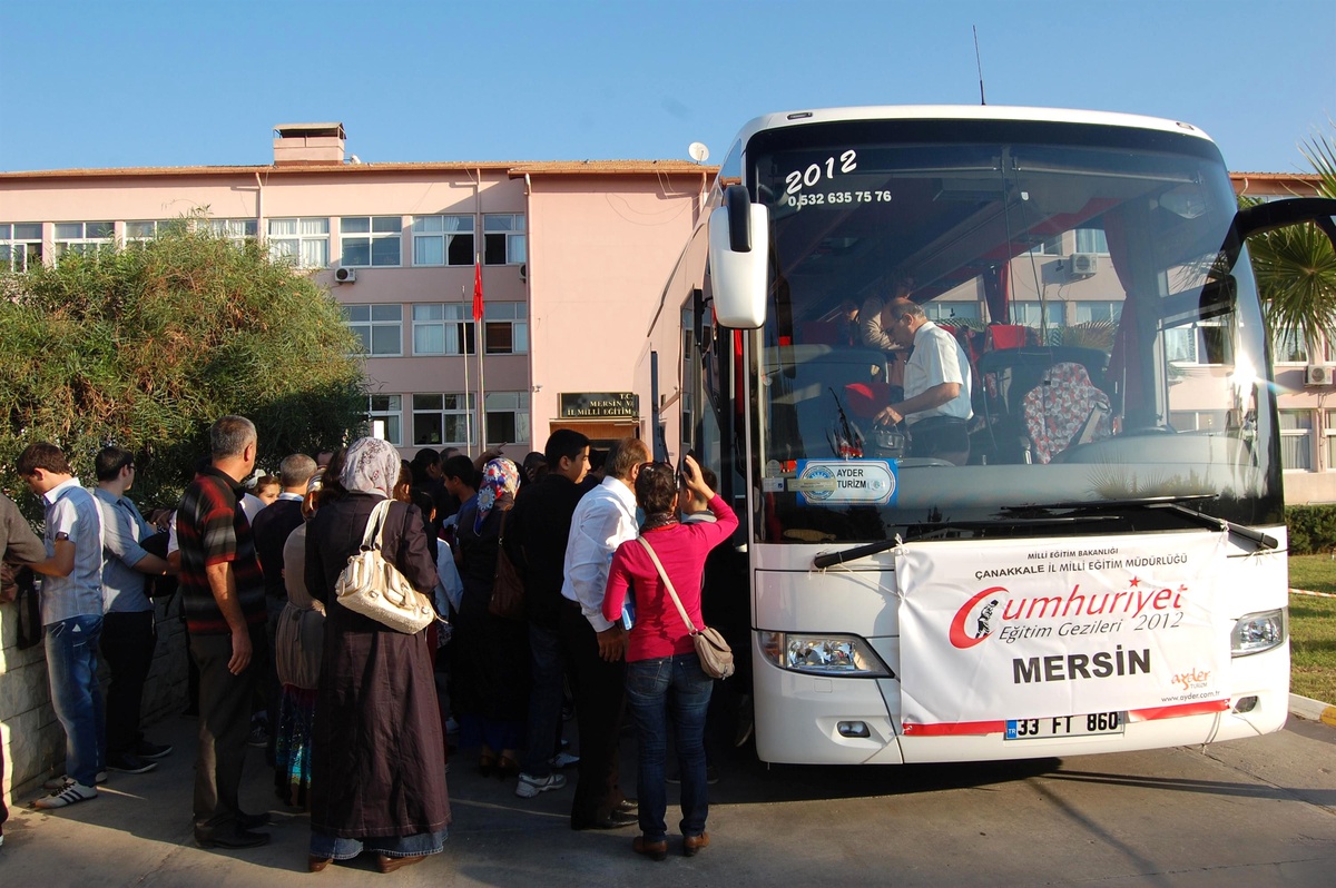 Cumhuriyet Eğitim Gezilerinde Son Kafile Yola Çıktı