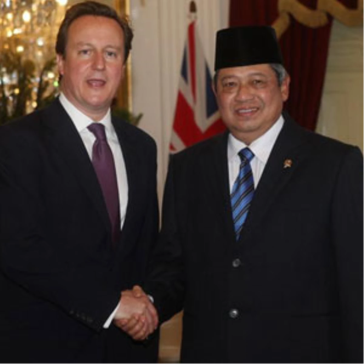 Endonezya Devlet Başkanı Yudhoyono İngiltere\'de