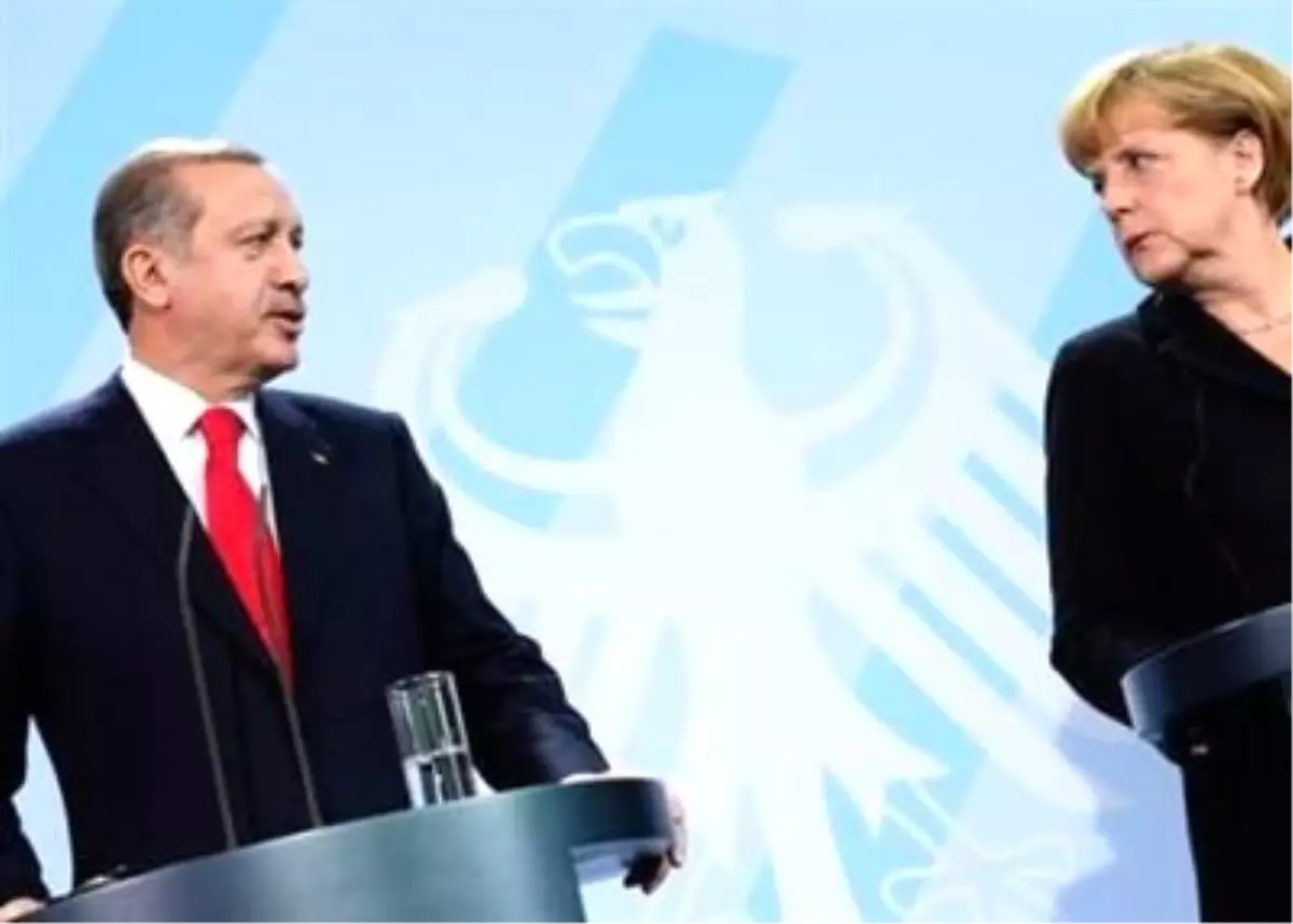 Erdoğan Uyardı Merkel Güvence Verdi