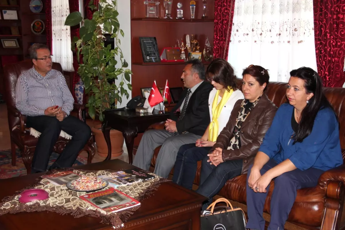 Halkın Yükselişi Partisi Yöneticileri Ünver\'i Ziyaret Etti