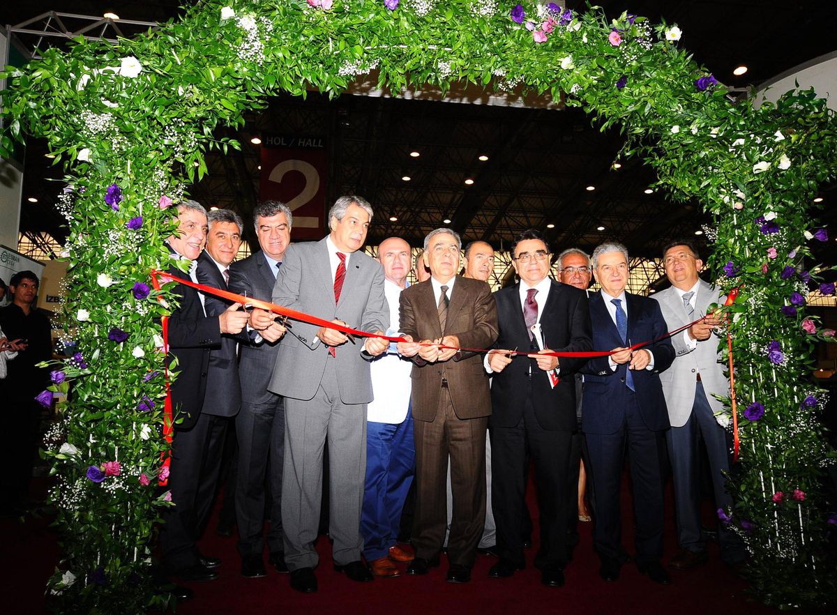 İzmir'de Kent Expo Fuarı Açıldı