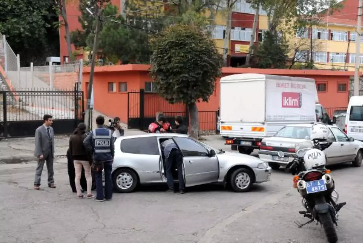 Okulların Çevresinde Beklemek ve Gezinmek Yasak