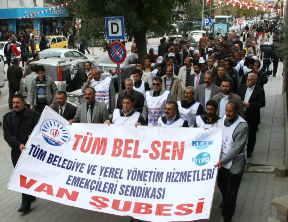 Tüm Bel-Sen\'den Basın Açıklaması