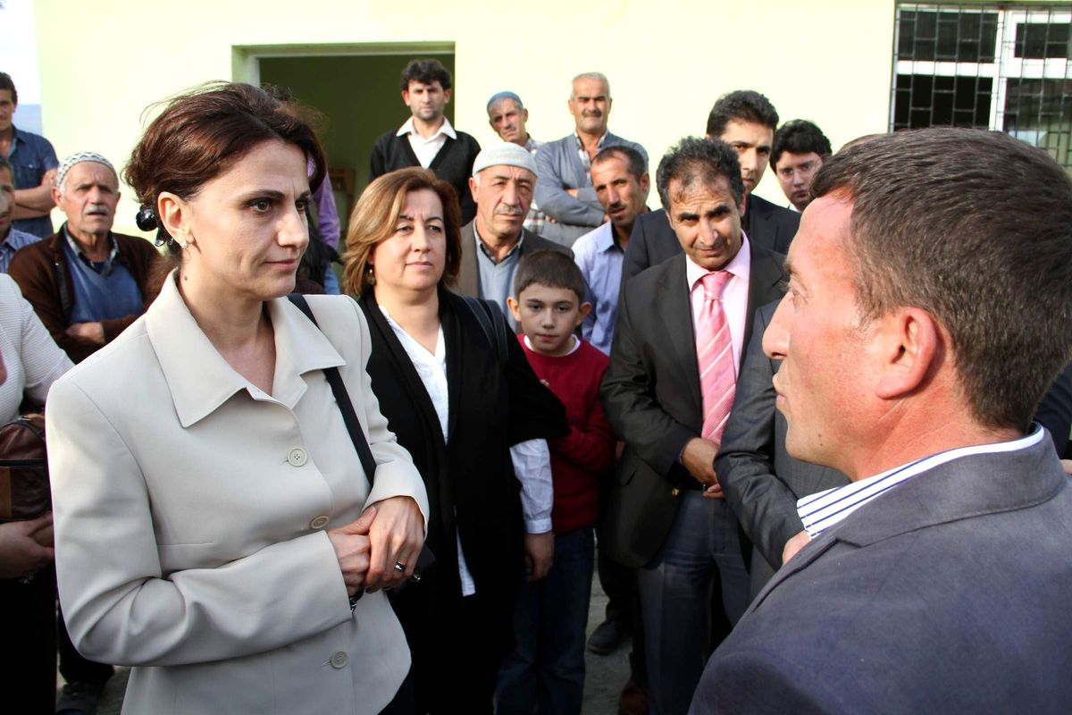 23 Yıldır Köprü Bekliyorlar