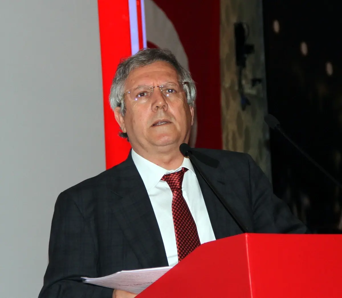 Aziz Yıldırım Hakkındaki Soruşturmaya Görevsizlik