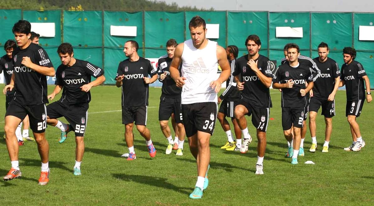 Beşiktaş\'ta Mersin İdmanyurdu Maçı Hazırlıkları Devam Ediyor