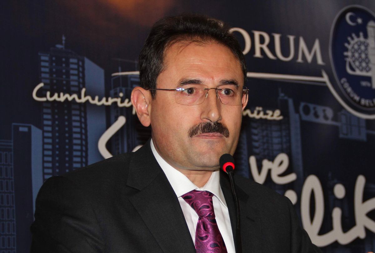 Çorum Valisi\'nden Camilerdeki Mimariye Eleştiri